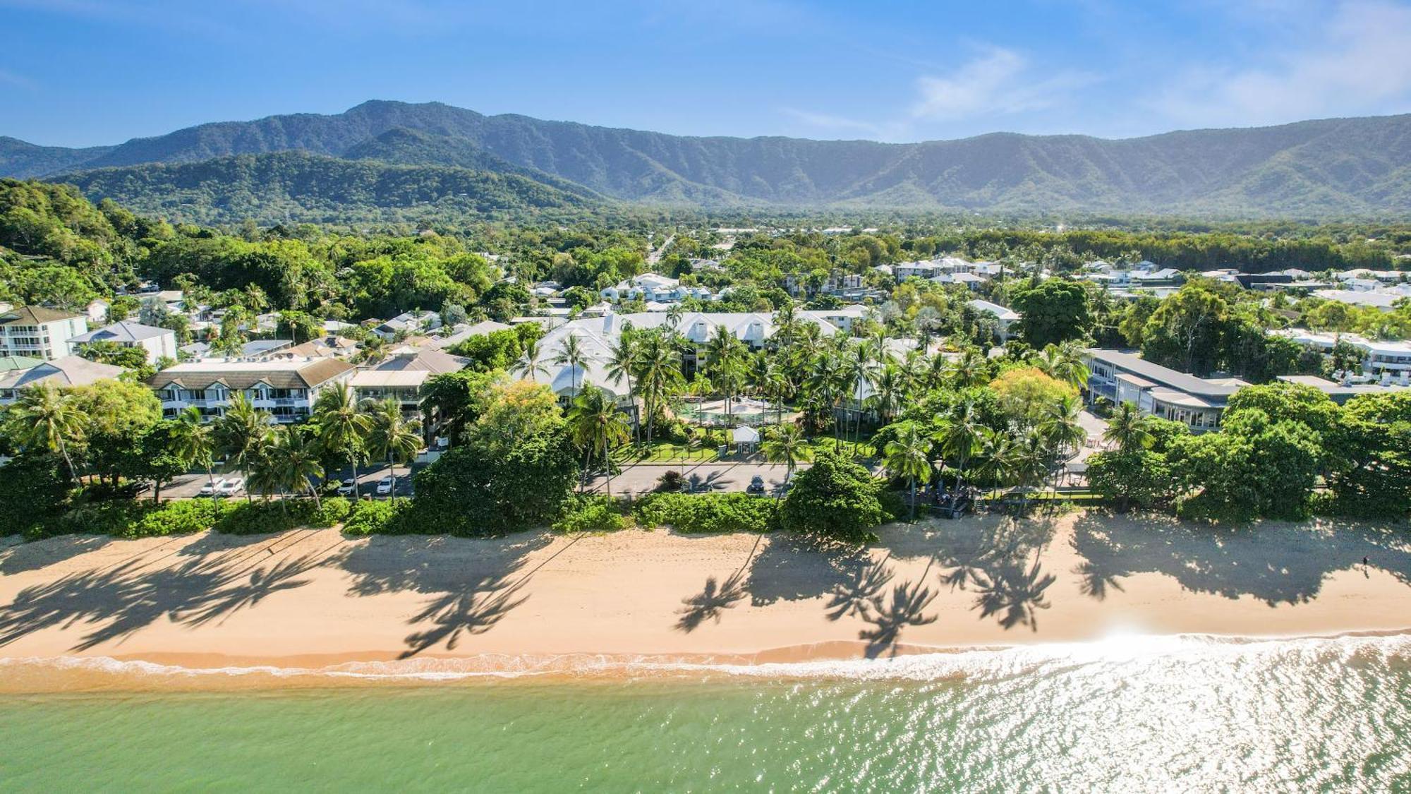 Coral Sands Beachfront Resort Trinity Beach Extérieur photo